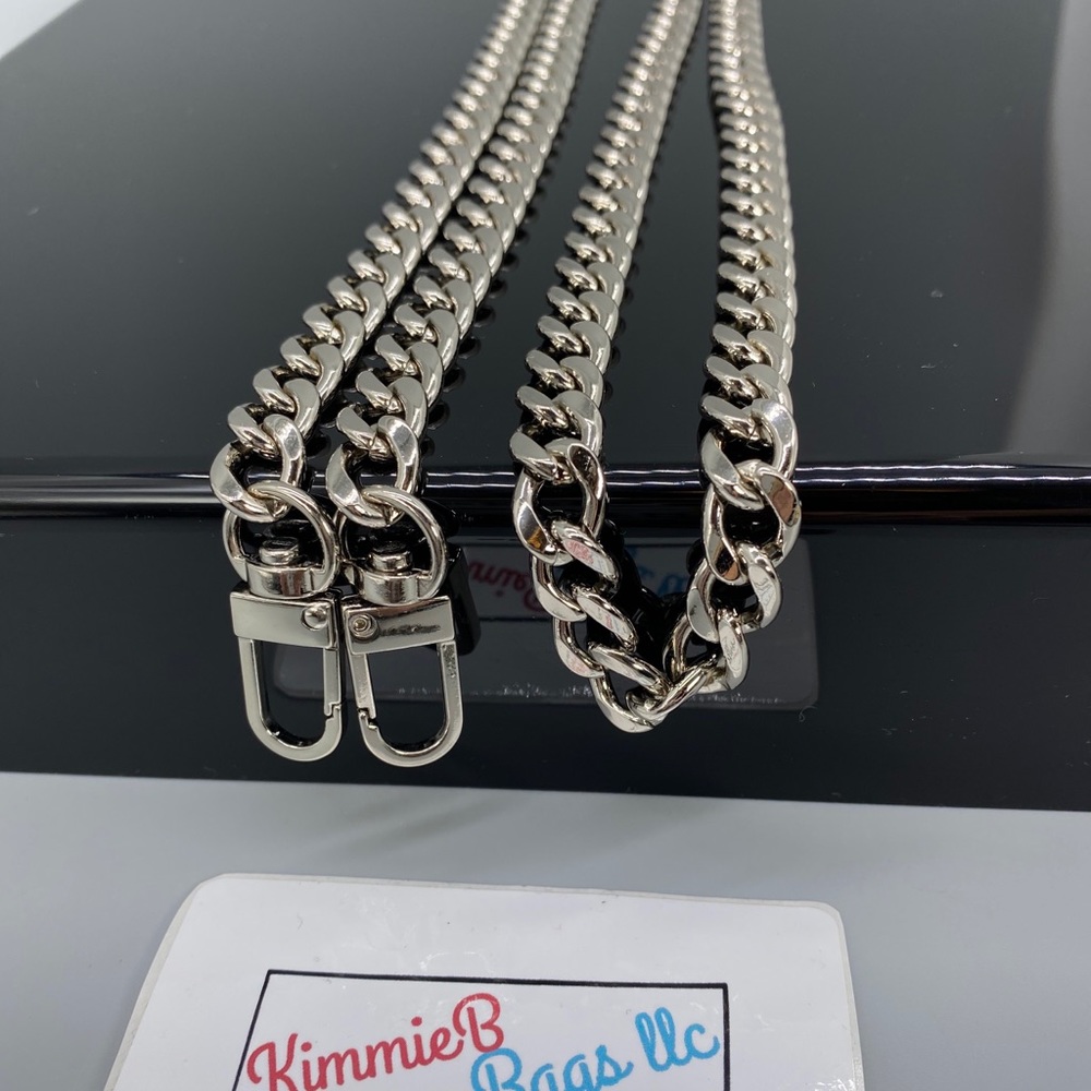 Silver Metal Purse Shoulder Chain - Silver